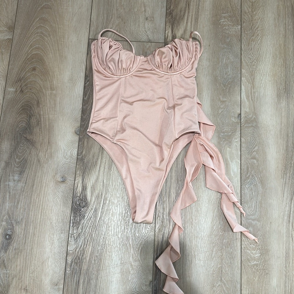 NWOT Revolve X Free People X Belle the Label Sakina Flounce One-Piece - Picture 11 of 13